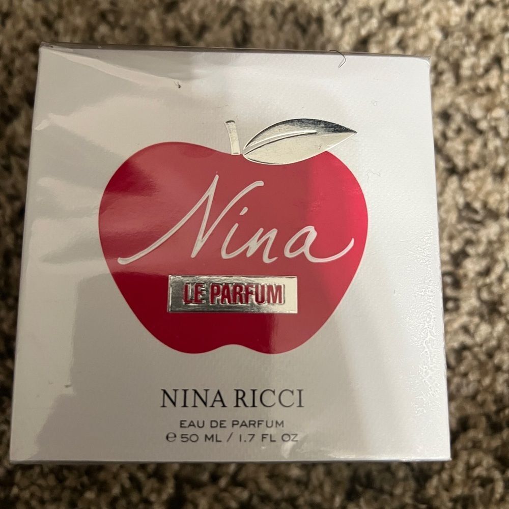 Nina Ricci Ladies Nina Le Parfum EDT
Spray 1.7 oz Fragrances